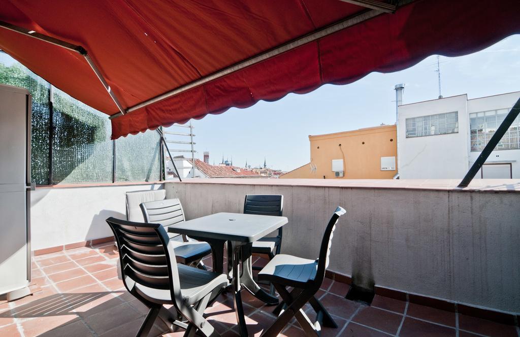 Plaza Mayor II Madrid Ngoại thất bức ảnh